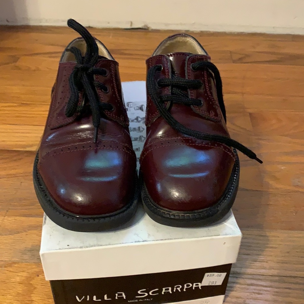 Boys leather dress shoe